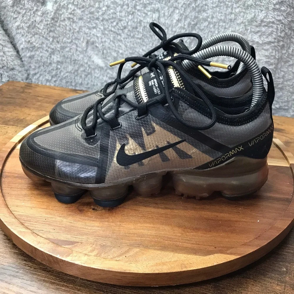 Nike Air Vapormax 2019 Youth 5.5Y Womens 7 Grey Black Gold Running Sneakers